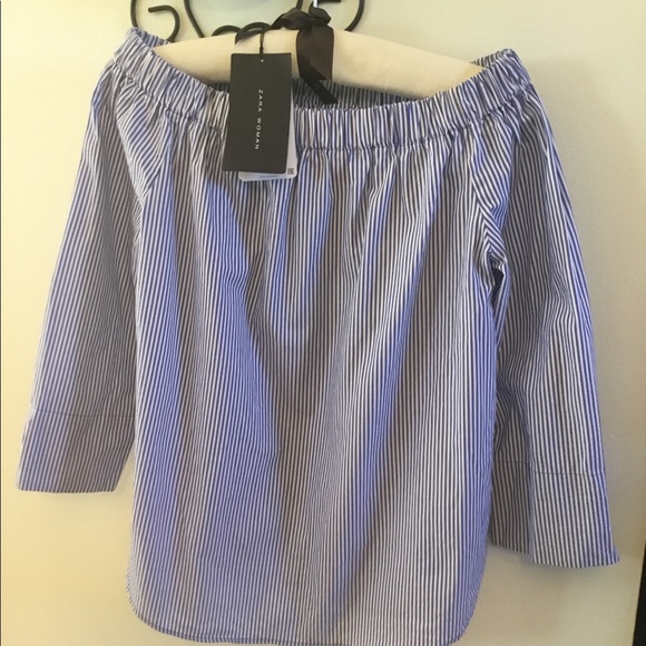 Zara Tops - NWT Zara Blue White Top Size Small